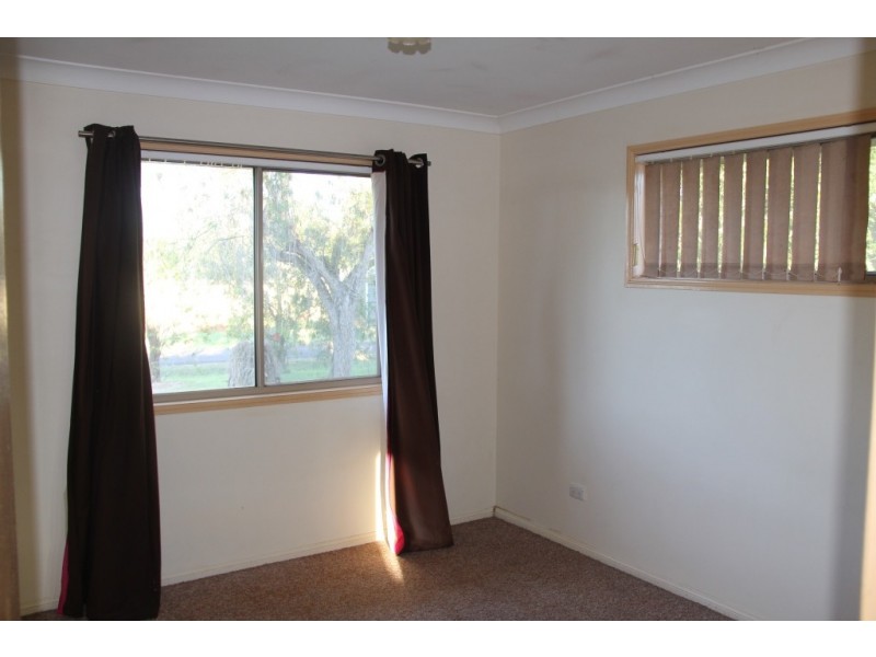 Wooroolin QLD 4608
