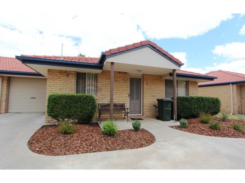 Unit 6, 32-34 James St, Kingaroy QLD 4610