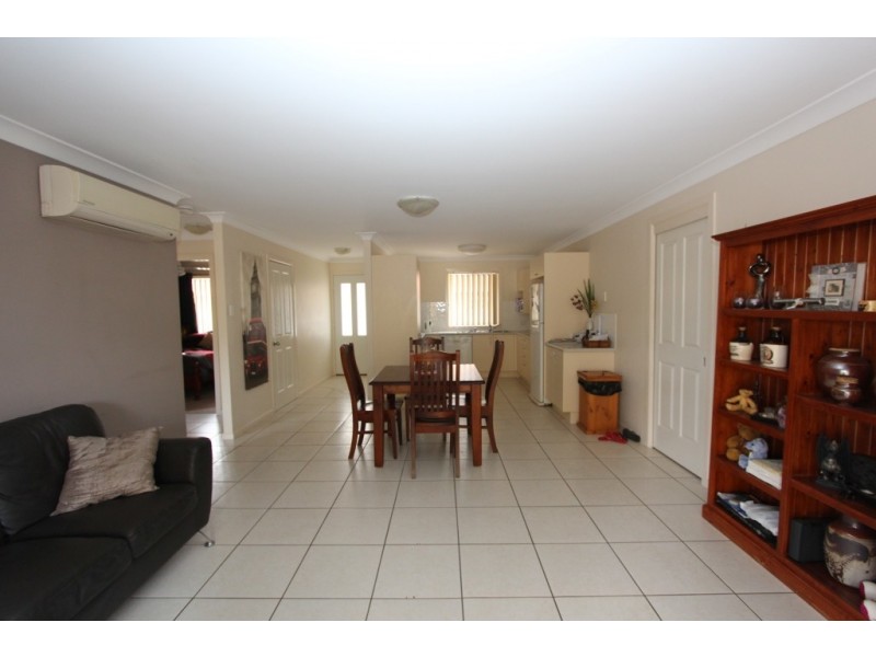 Unit 6, 32-34 James St, Kingaroy QLD 4610