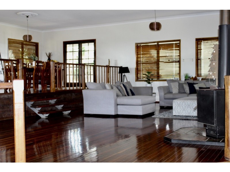 62 Muir Drive, Nanango QLD 4615