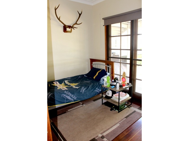 62 Muir Drive, Nanango QLD 4615