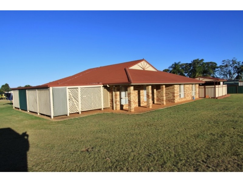 13 Olive Grove, Kingaroy QLD 4610