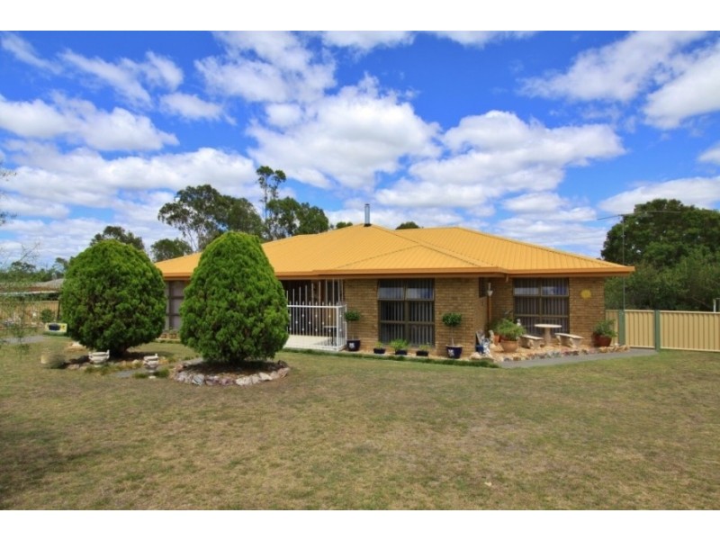 47 Wickham Street, Nanango QLD 4615