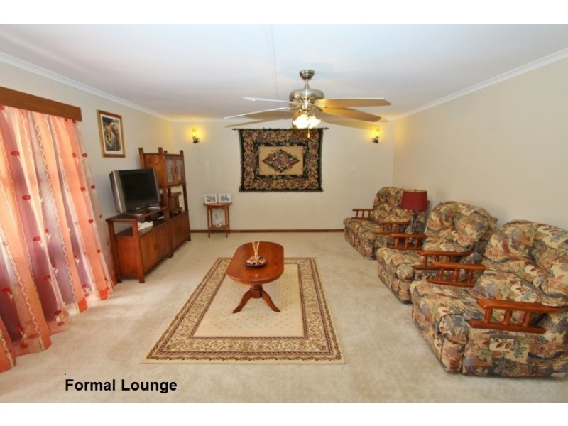 47 Wickham Street, Nanango QLD 4615