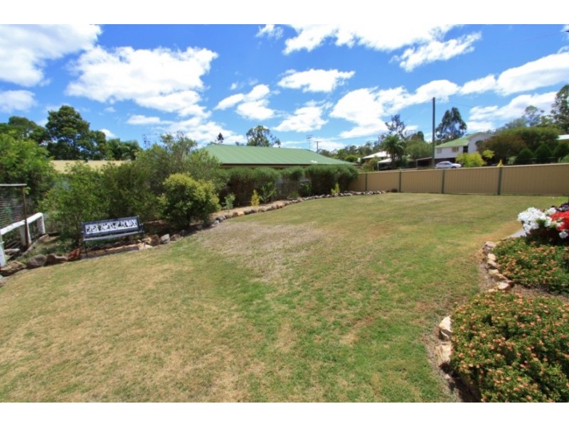 47 Wickham Street, Nanango QLD 4615