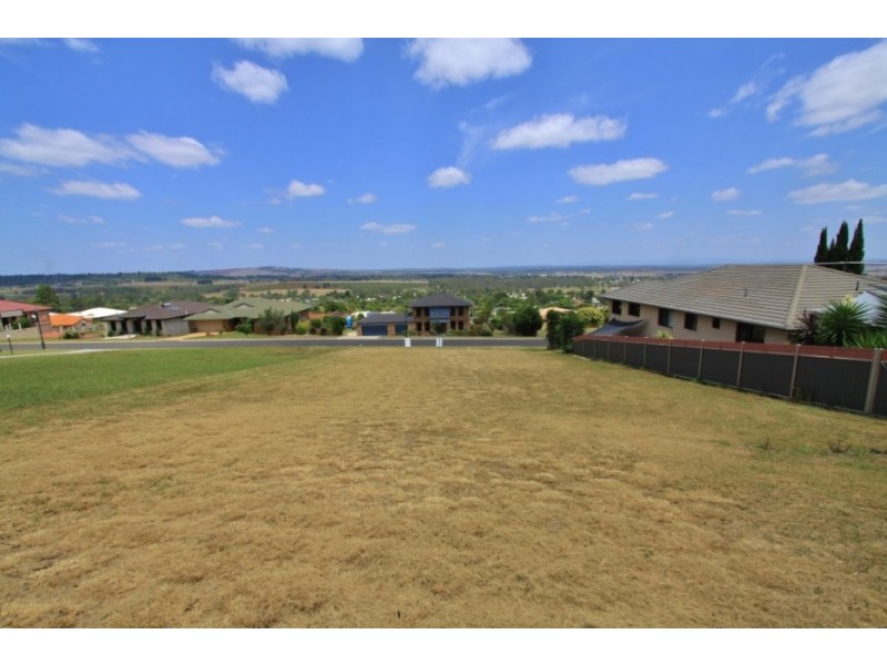 24 Freeman Court, Kingaroy QLD 4610