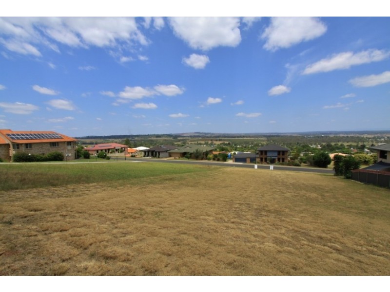 24 Freeman Court, Kingaroy QLD 4610