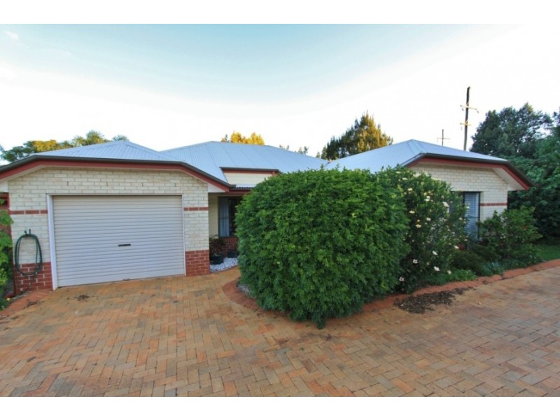 5/32 Tessmanns Road, Kingaroy QLD 4610