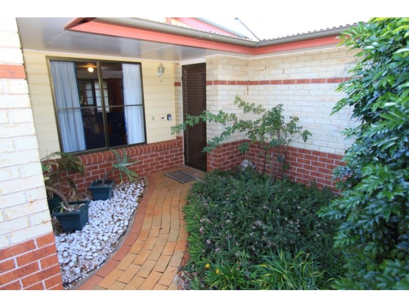 5/32 Tessmanns Road, Kingaroy QLD 4610