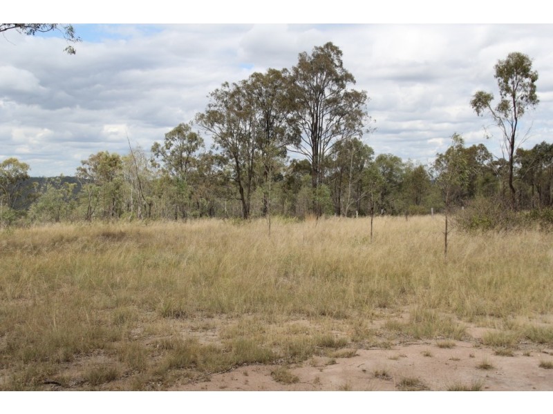 Brooklands QLD 4615