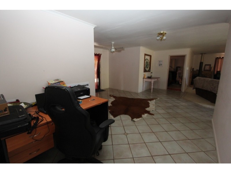 26 McGinley Rd, Nanango QLD 4615