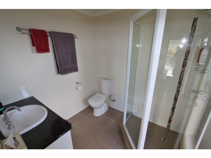 10 Panorama Pde, Kingaroy QLD 4610