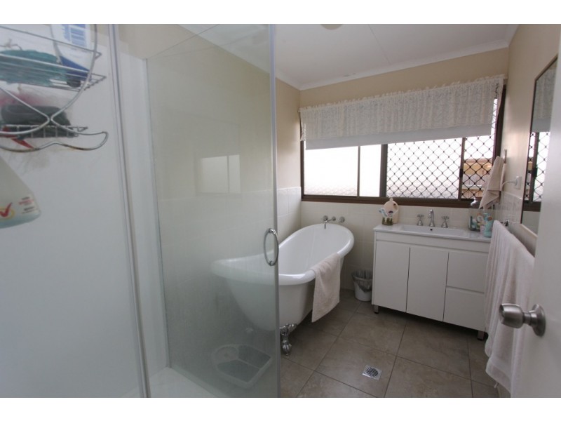 20 Reservoir St, Kingaroy QLD 4610