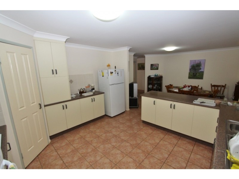 22 Cowie Drive, Kingaroy QLD 4610