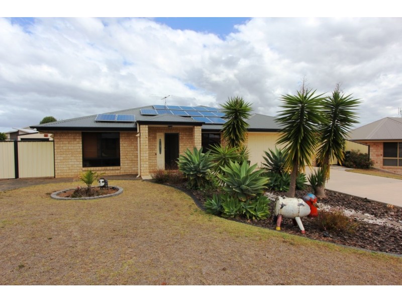 12 Daisy Court, Kingaroy QLD 4610