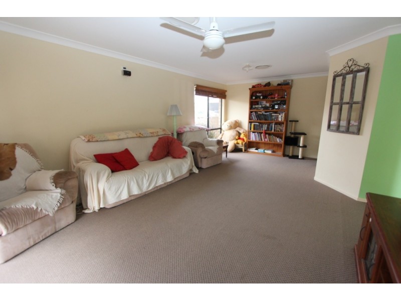 12 Daisy Court, Kingaroy QLD 4610