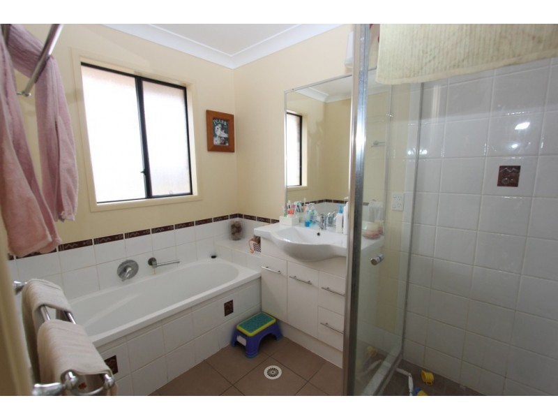 12 Daisy Court, Kingaroy QLD 4610