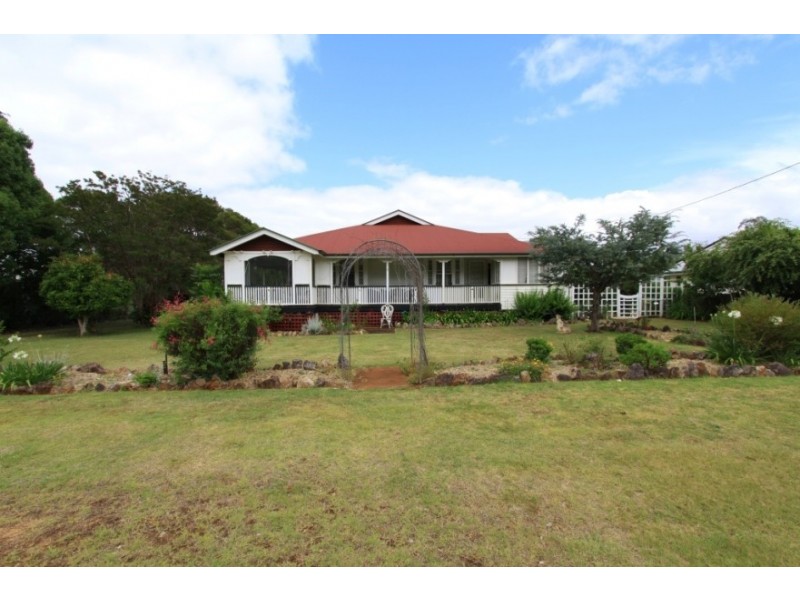 5 Burnett Street, Kingaroy QLD 4610