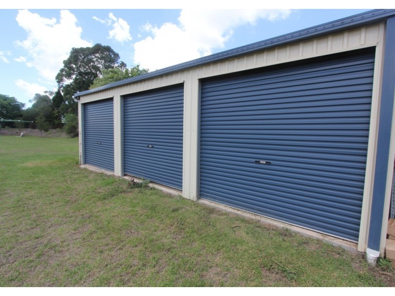 11 Tidar Crt, Kingaroy QLD 4610