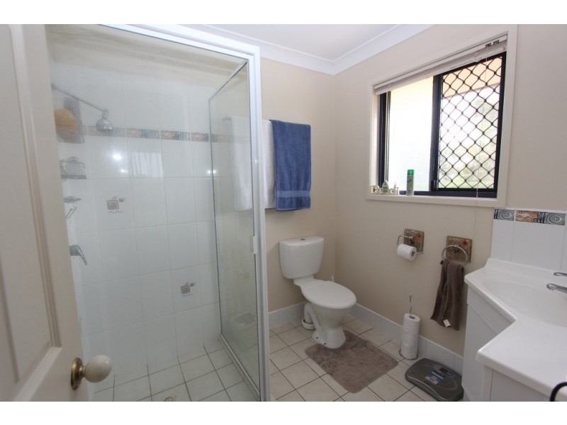 11 Tidar Crt, Kingaroy QLD 4610