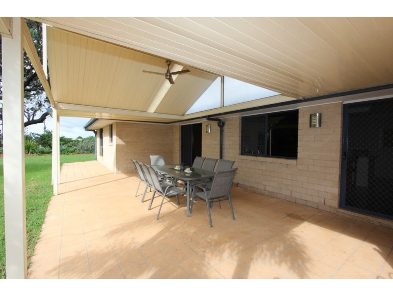 11 Tidar Crt, Kingaroy QLD 4610