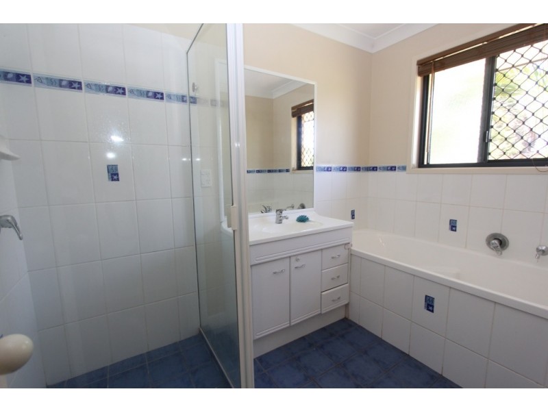 11 Tidar Crt, Kingaroy QLD 4610