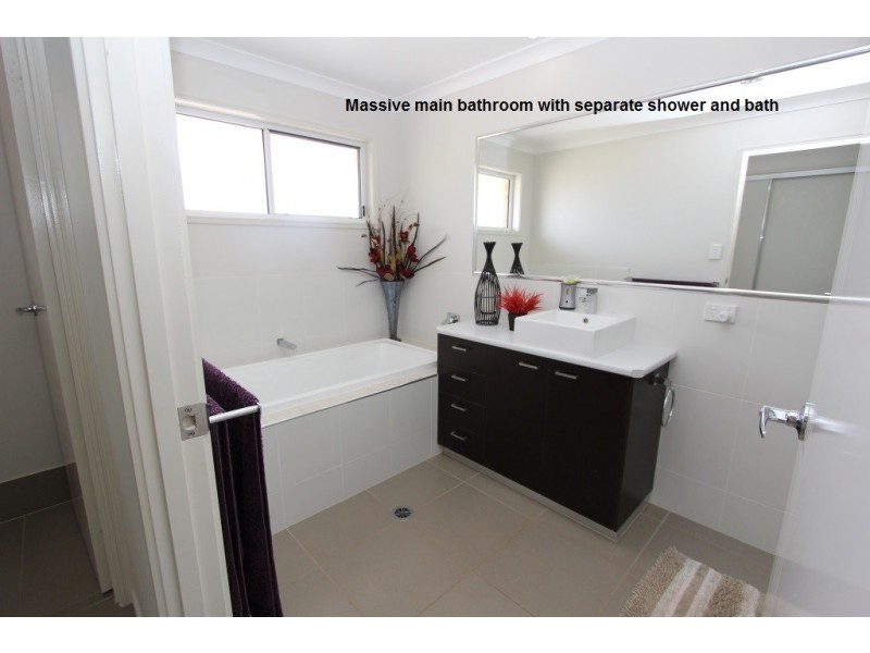 3 Dingle Close, Kingaroy QLD 4610