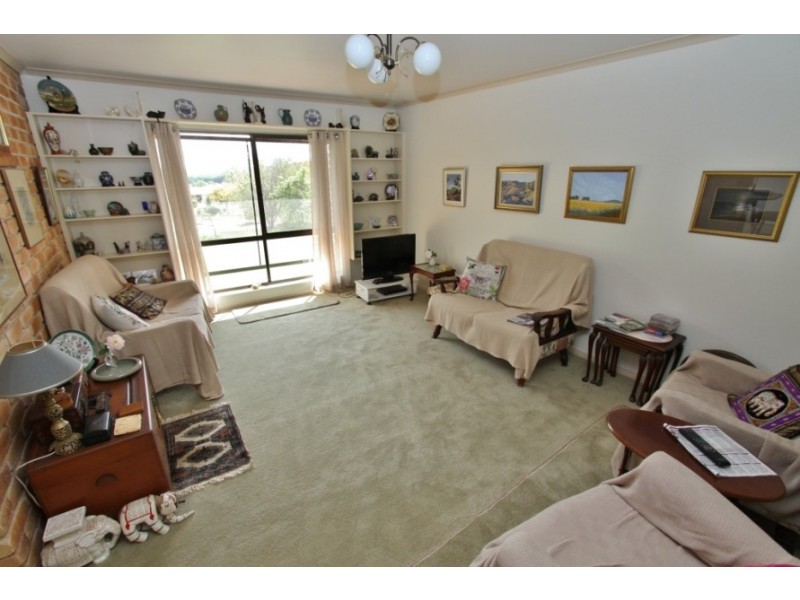 14 Murray Pde, Kingaroy QLD 4610