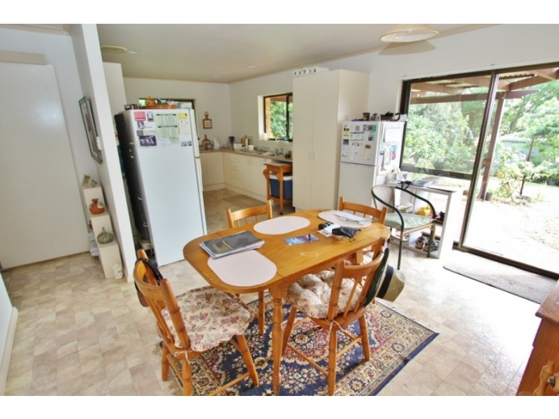14 Murray Pde, Kingaroy QLD 4610