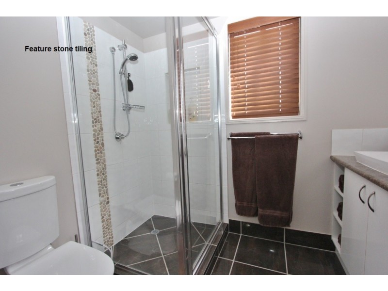 14 Allan Place, Kingaroy QLD 4610