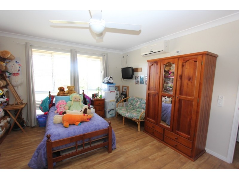 41 to 43 Rosella Pde, Kingaroy QLD 4610