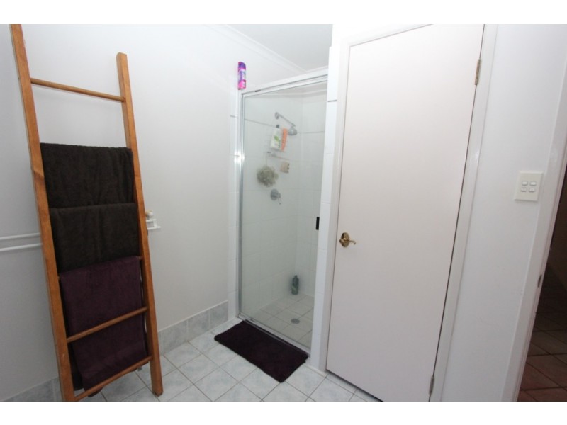 26 McGinley Rd, Nanango QLD 4615