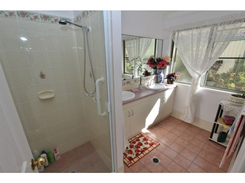 14 Wills St, Nanango QLD 4615