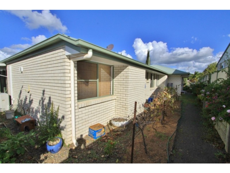 14 Wills St, Nanango QLD 4615