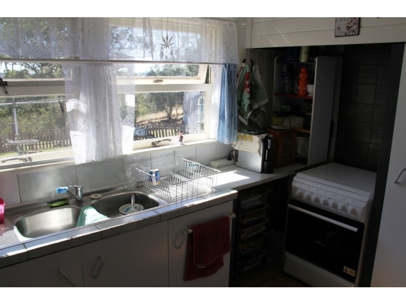 Ellesmere QLD 4610