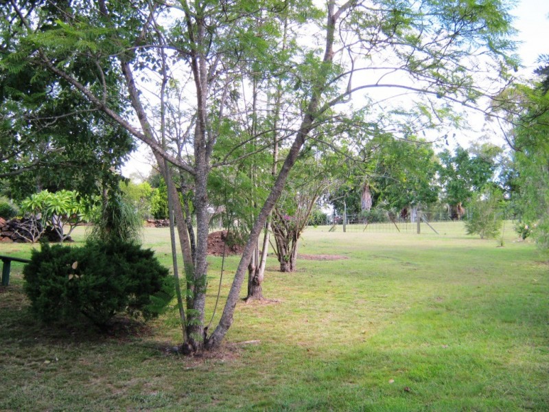 Ellesmere QLD 4610