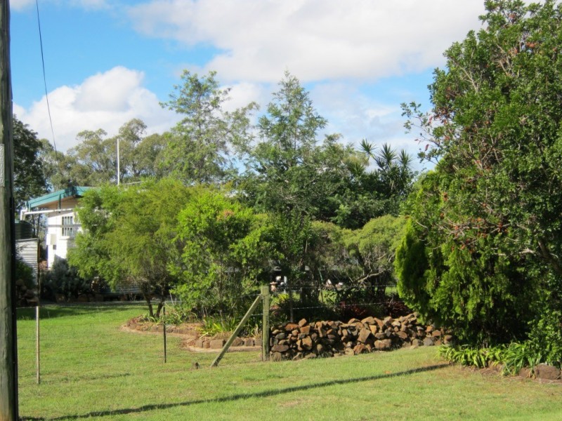 Ellesmere QLD 4610