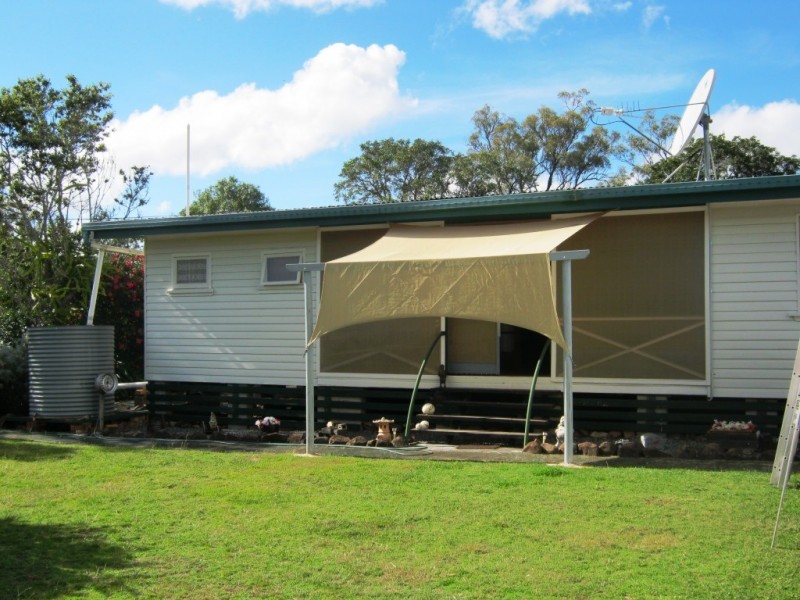 Ellesmere QLD 4610