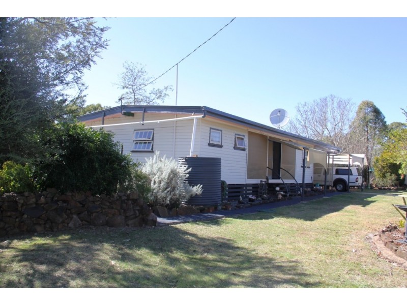 Ellesmere QLD 4610