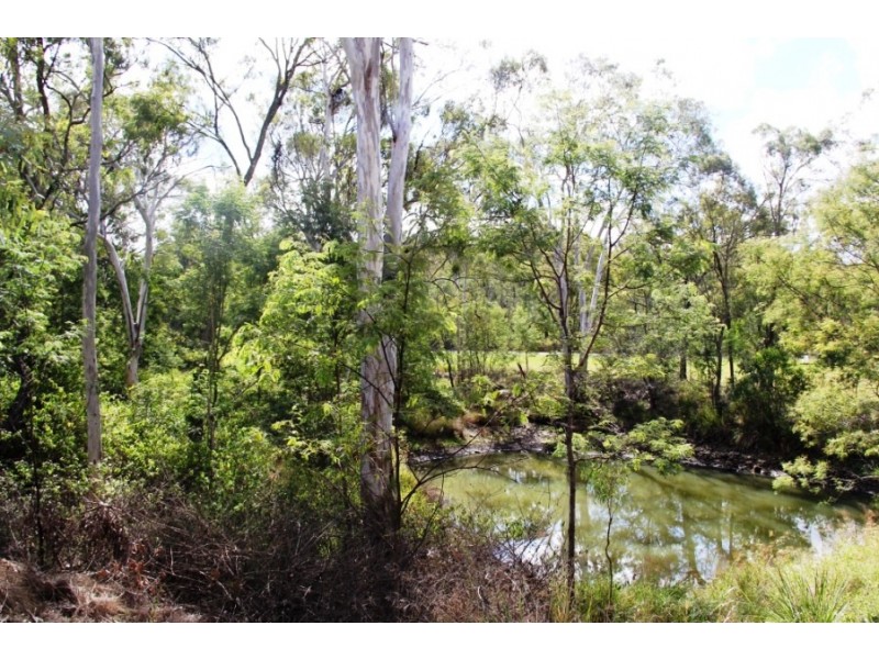 Ellesmere QLD 4610