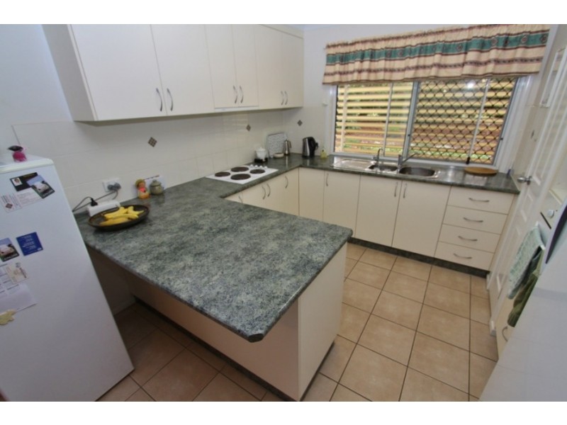 1/78 Windsor Circle, Kingaroy QLD 4610