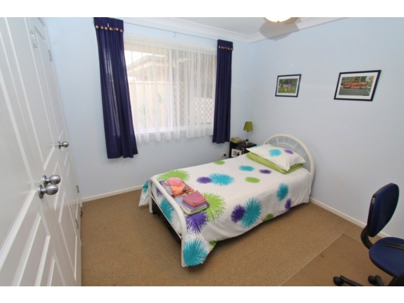 1/78 Windsor Circle, Kingaroy QLD 4610