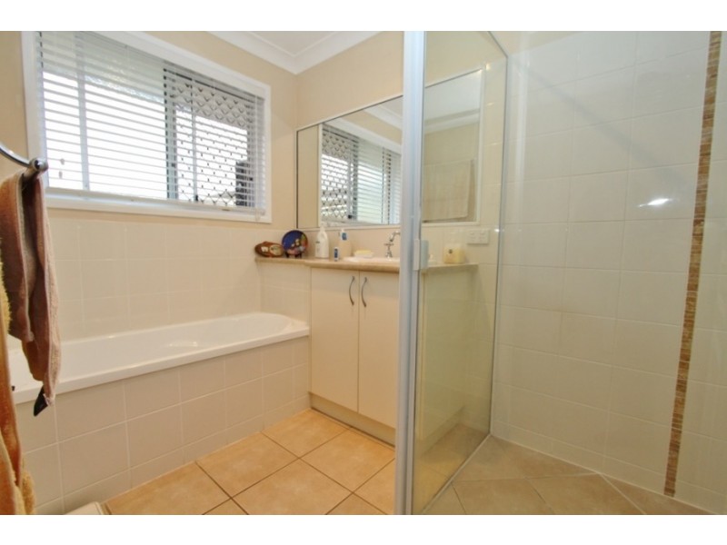 1/78 Windsor Circle, Kingaroy QLD 4610