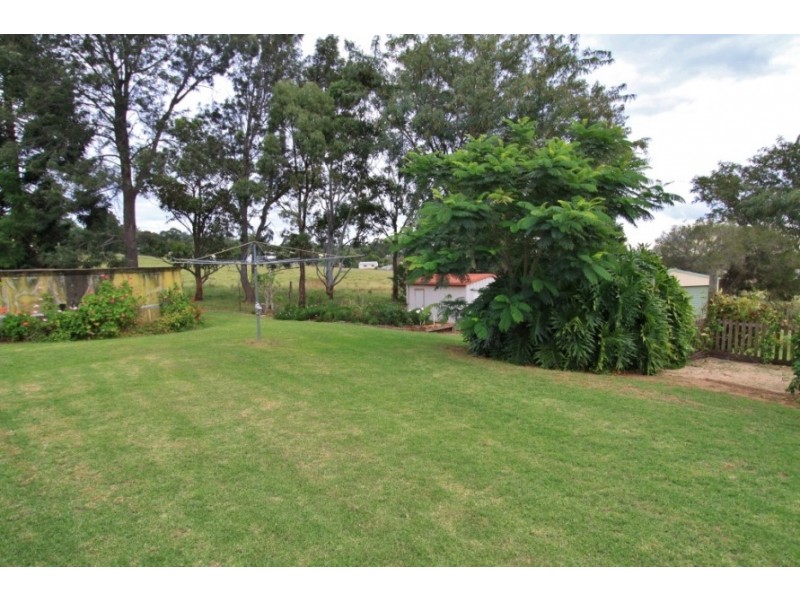 52 Moore Street, Kingaroy QLD 4610