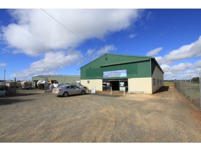 4 Ivins Street, Kingaroy QLD 4610