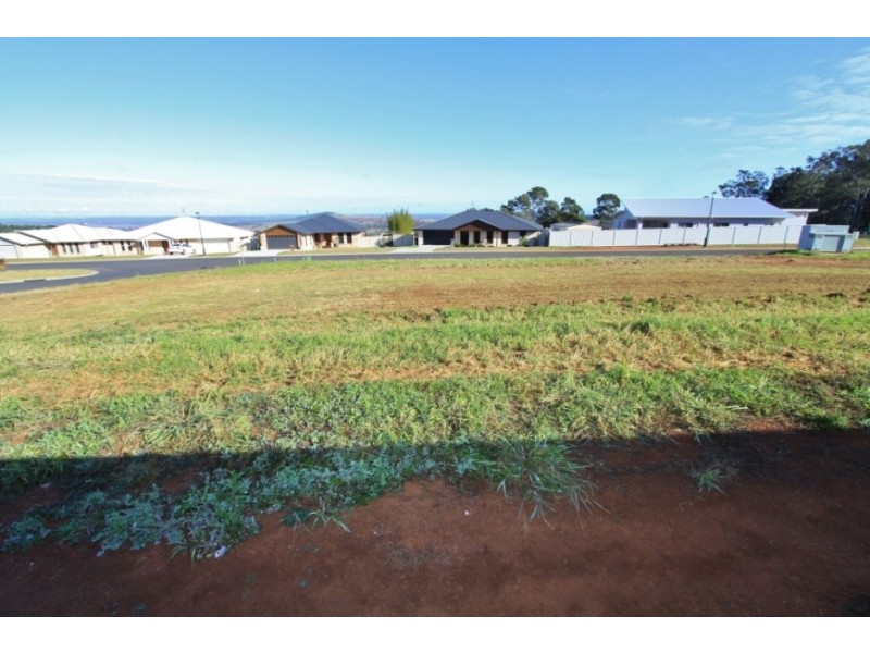 2 Nobby Way, Kingaroy QLD 4610