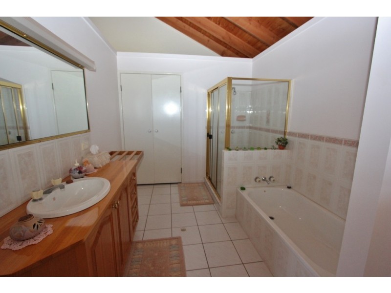 28 Wieden St, Kingaroy QLD 4610