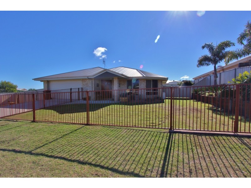 42 Bottlebrush St, Kingaroy QLD 4610