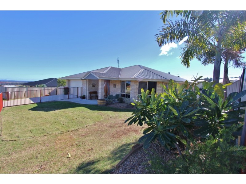 42 Bottlebrush St, Kingaroy QLD 4610