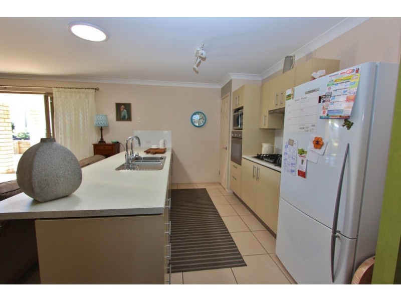 42 Bottlebrush St, Kingaroy QLD 4610